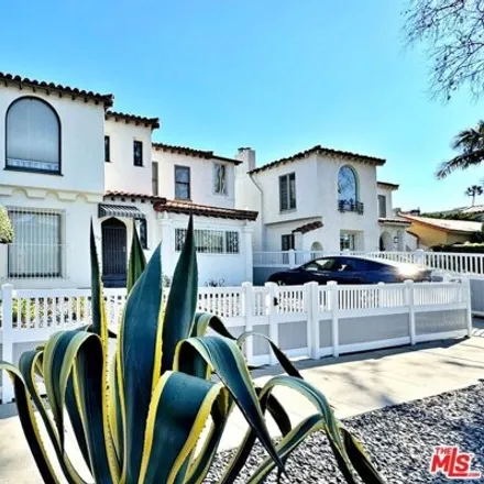 Buy this 6 bed house on 456 North Harper Avenue in Los Angeles, CA 90048