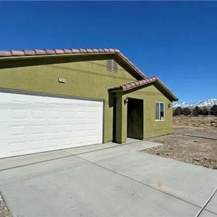 Buy this 3 bed house on 721 Valiant Avenue in Pahrump, NV 89060