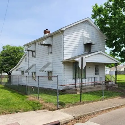 Image 2 - 175 Jackson Avenue, Chillicothe, OH 45601, USA - House for sale