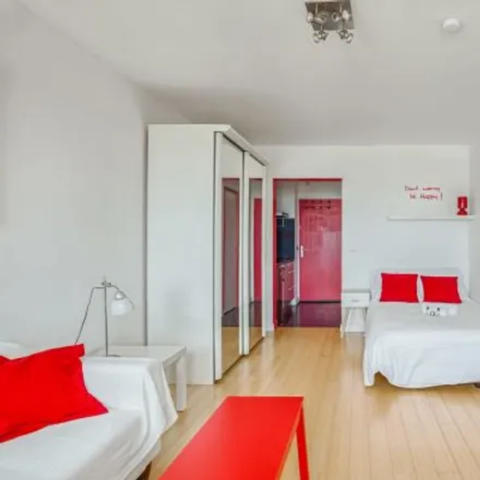 Rent this 2 bed apartment on 38 Avenue d'Italie in 75013 Paris, France