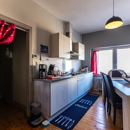 Rent this 2 bed apartment on Rue Nestor Marin 5B in 7160 Chapelle-lez-Herlaimont, Belgium