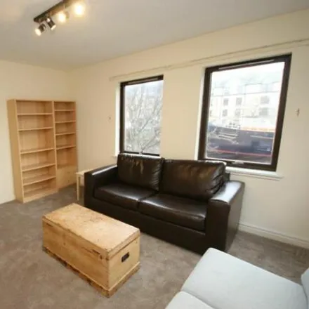 Image 2 - 10 Sandport, City of Edinburgh, EH6 6PL, United Kingdom - Apartment for rent