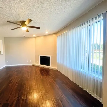 Rent this 2 bed house on 554 East Belt Line Road in DeSoto, TX 75115