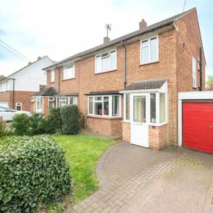 Buy this 3 bed duplex on Chiswell Green Lane in Chiswell Green, AL2 3AJ
