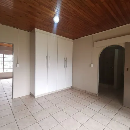 Rent this 1 bed apartment on Blockbusters in Largo Road, Ekurhuleni Ward 75