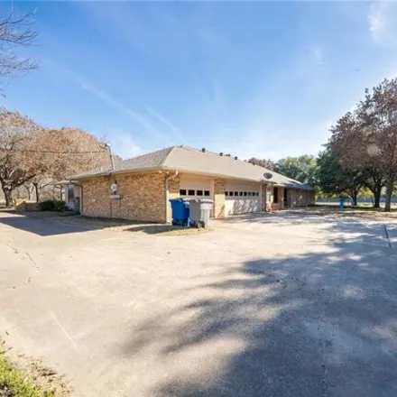 Image 3 - 1807 South Westmoreland Road, Glenn Heights, TX 75154, USA - House for sale