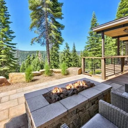 Image 3 - 3089 Sierra Crest Trail, Placer County, CA 96146, USA - House for sale