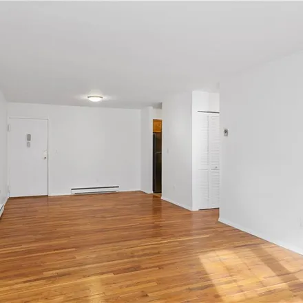 Image 9 - 261 West Street, Village/Mount Kisco, NY 10549, USA - Apartment for rent