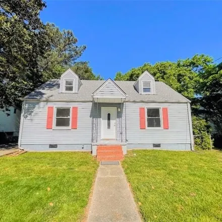 Buy this 4 bed house on 1008 Martin Avenue in Portsmouth, VA 23701