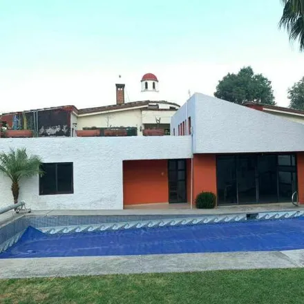 Buy this 8 bed house on Calle Puente Santa María in Buena Vista, 62130 Cuernavaca