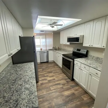 Image 5 - 501 West 9th Avenue, Mount Dora, FL 32757, USA - Apartment for rent