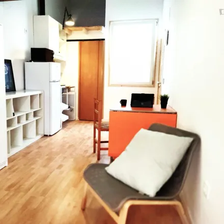 Image 3 - Carrer Recreatiu, 3, 46025 Valencia, Spain - Apartment for rent
