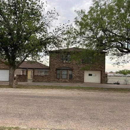 Image 1 - 1726 Baker Drive, Tom Green County, TX 76905, USA - House for sale