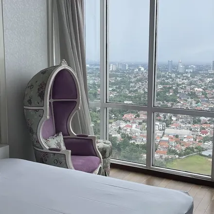 Rent this 4 bed apartment on Arsip Nasional Republik Indonesia in Jalan Benda Dalam, Pasar Minggu