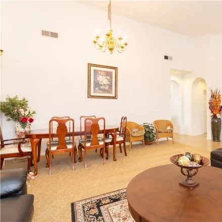 Image 7 - 20345 Stagg Street, Los Angeles, CA 91306, USA - House for sale