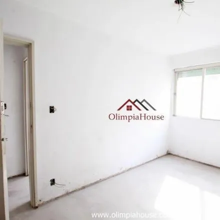 Buy this 2 bed apartment on Avenida Macuco in Indianópolis, São Paulo - SP