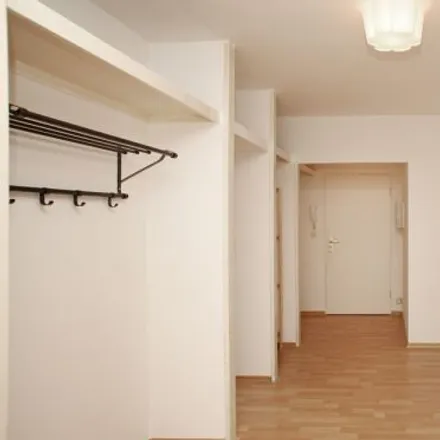 Image 5 - Quarters, Stromstraße, 10551 Berlin, Germany - Room for rent