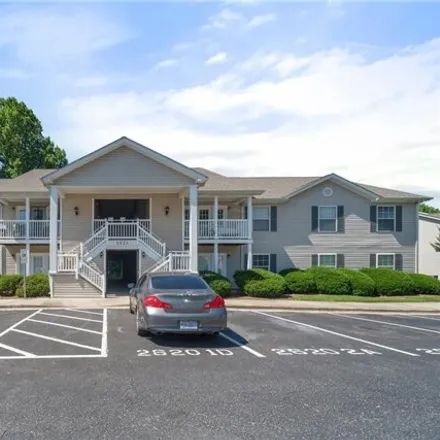 Buy this 3 bed condo on 2620 Guyer St Unit 2a in High Point, North Carolina