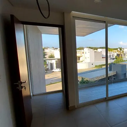 Rent this studio apartment on Calle Guayacán in Anacleto Canabal Tercera Sección, 86280