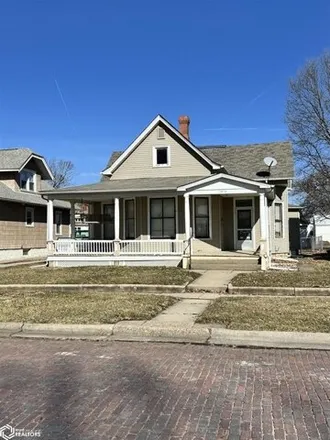 Image 2 - 2489 Avenue J, Fort Madison, IA 52627, USA - House for sale