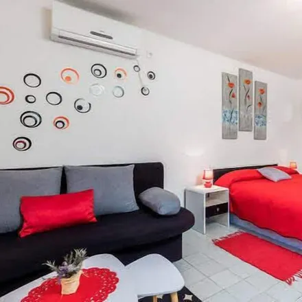 Rent this 1 bed apartment on 51553 Mali Lošinj