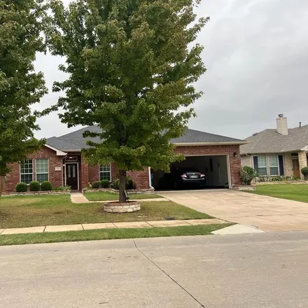 Image 2 - 2840 Elm Fork Drive, Lewisville, TX 75056, USA - House for rent