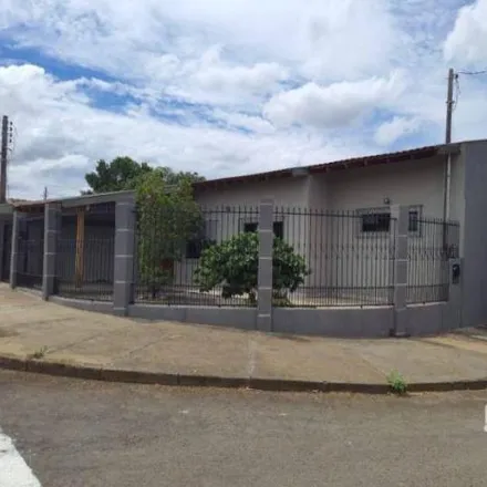Image 2 - Rua Abaeté, Antares, Londrina - PR, 86038-350, Brazil - House for sale
