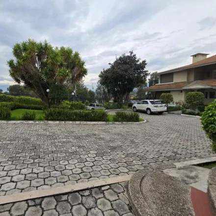 Rent this 4 bed house on Fray Angelico in 170157, Miravalle