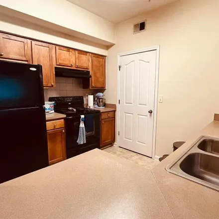 Image 2 - The Carlyle at Godley Station Apartment Homes, 385 North Godley Station Boulevard, Pooler, GA 31322, USA - Room for rent