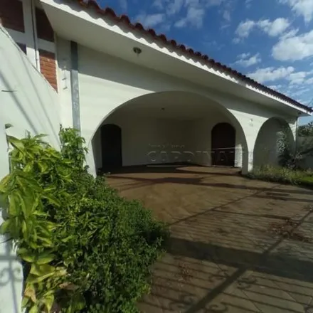 Rent this 3 bed house on Alameda das Rosas in Cidade Jardim, São Carlos - SP
