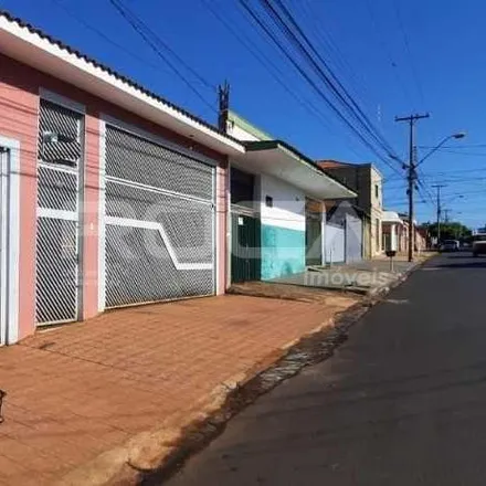Buy this 2 bed house on Rua Mato Grosso in Ipiranga, Ribeirão Preto - SP