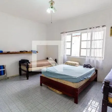 Rent this 1 bed apartment on Rua Pajé in Tupi, Praia Grande - SP