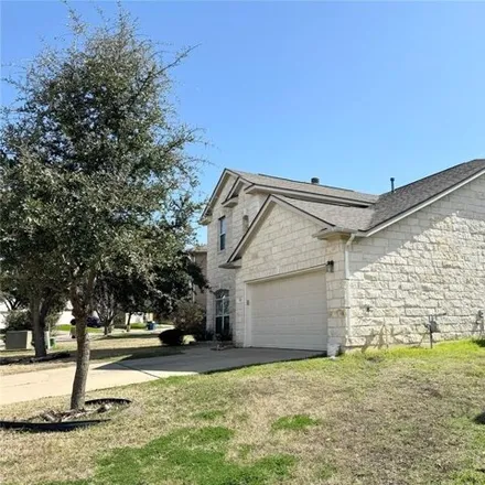Image 2 - 11609 Timber Heights Drive, Sprinkle Corner, Austin, TX 78754, USA - House for sale