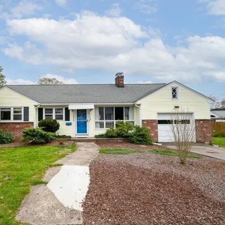 Buy this 3 bed house on 215 Williams Street in Cumberland, RI 02864