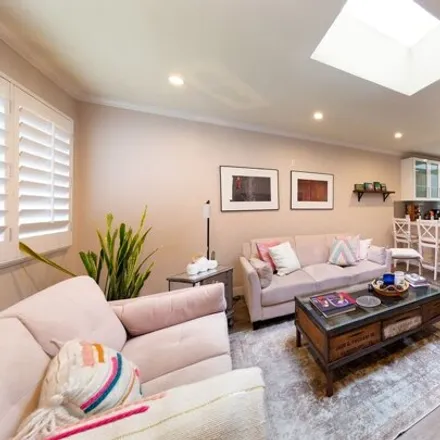 Rent this 3 bed condo on 938 Palm Avenue in West Hollywood, CA 90069