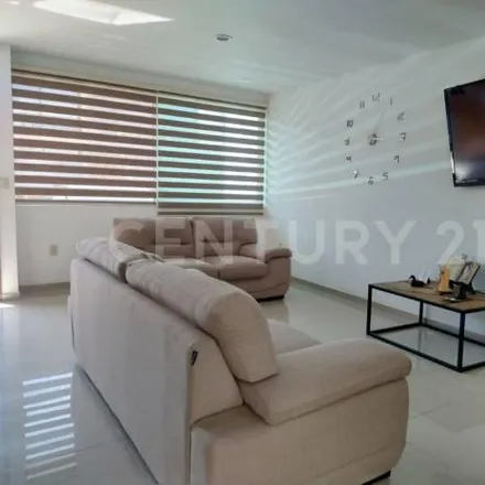 Rent this 3 bed house on unnamed road in San Agustín, JAL