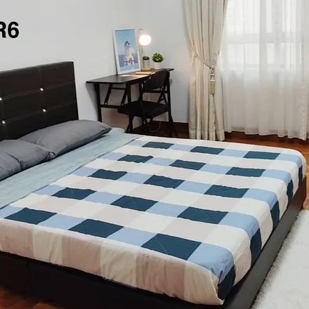 Rent this 1 bed room on The Blossomvale in 900 Dunearn Road, Singapore 589473