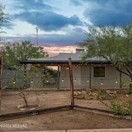Buy this 2 bed house on 5017 East 18th Street in Tucson, AZ 85711