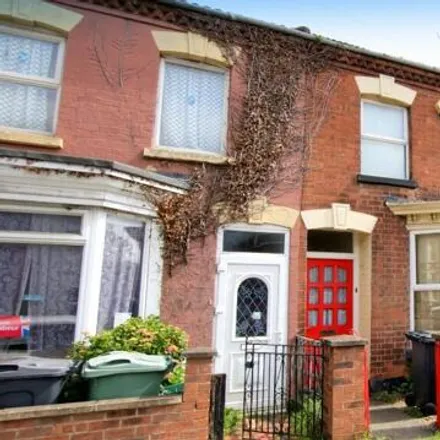 Buy this 2 bed townhouse on Stroud Road in Gloucester, GL1 5AQ