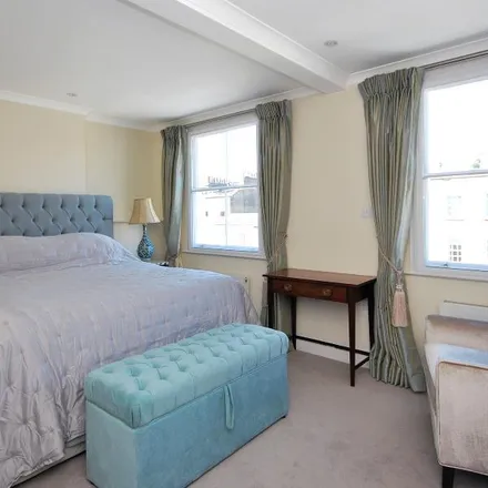Image 9 - 8-17 Cliveden Place, London, SW1W 9BA, United Kingdom - Townhouse for rent