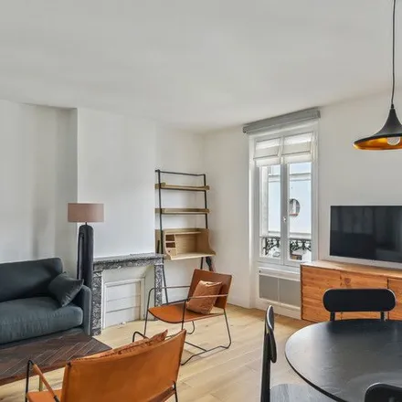 Image 1 - 11 Rue de l'Armée d'Orient, 75018 Paris, France - Apartment for rent