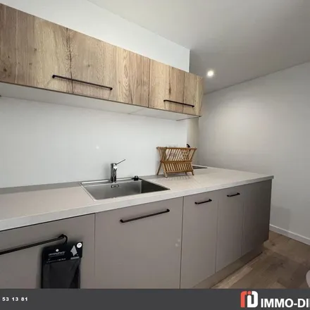 Rent this 6 bed apartment on Comédie in Place de la Comédie, 34062 Montpellier