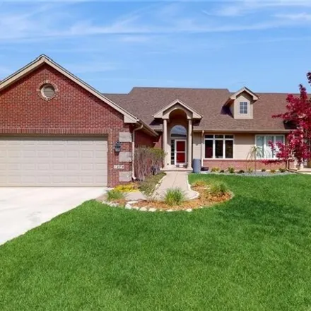Buy this 3 bed house on Glen Oaks Country Club in 1401 Glen Oaks Drive, West Des Moines