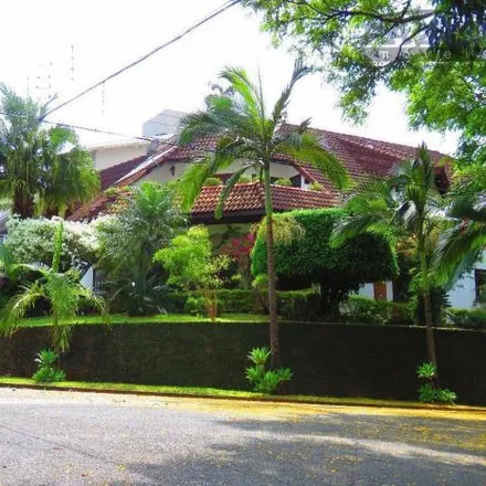 Rent this 4 bed house on Rua Pompéia in Centro, Vinhedo - SP