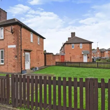 Buy this 3 bed house on Tomlin Road in Leicester, LE4 9DU
