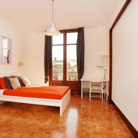 Rent this 7 bed room on Carrer de Mallorca in 187, 189