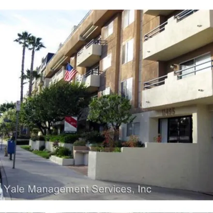 Rent this 1 bed room on Riverside Drive in Los Angeles, CA 91601