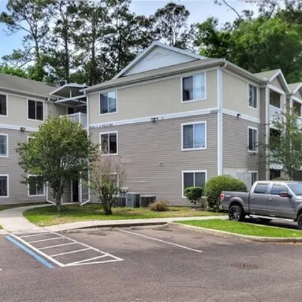 Buy this 4 bed condo on Southwest 23 Drive in Gainesville, FL 32608