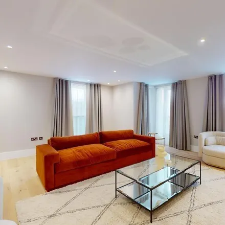 Rent this 3 bed apartment on The Globe in 47 Lisson Grove, London