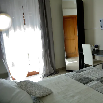 Image 7 - Zara, Piazza Giovanni XXIII, 6, 74100 Taranto TA, Italy - Apartment for rent